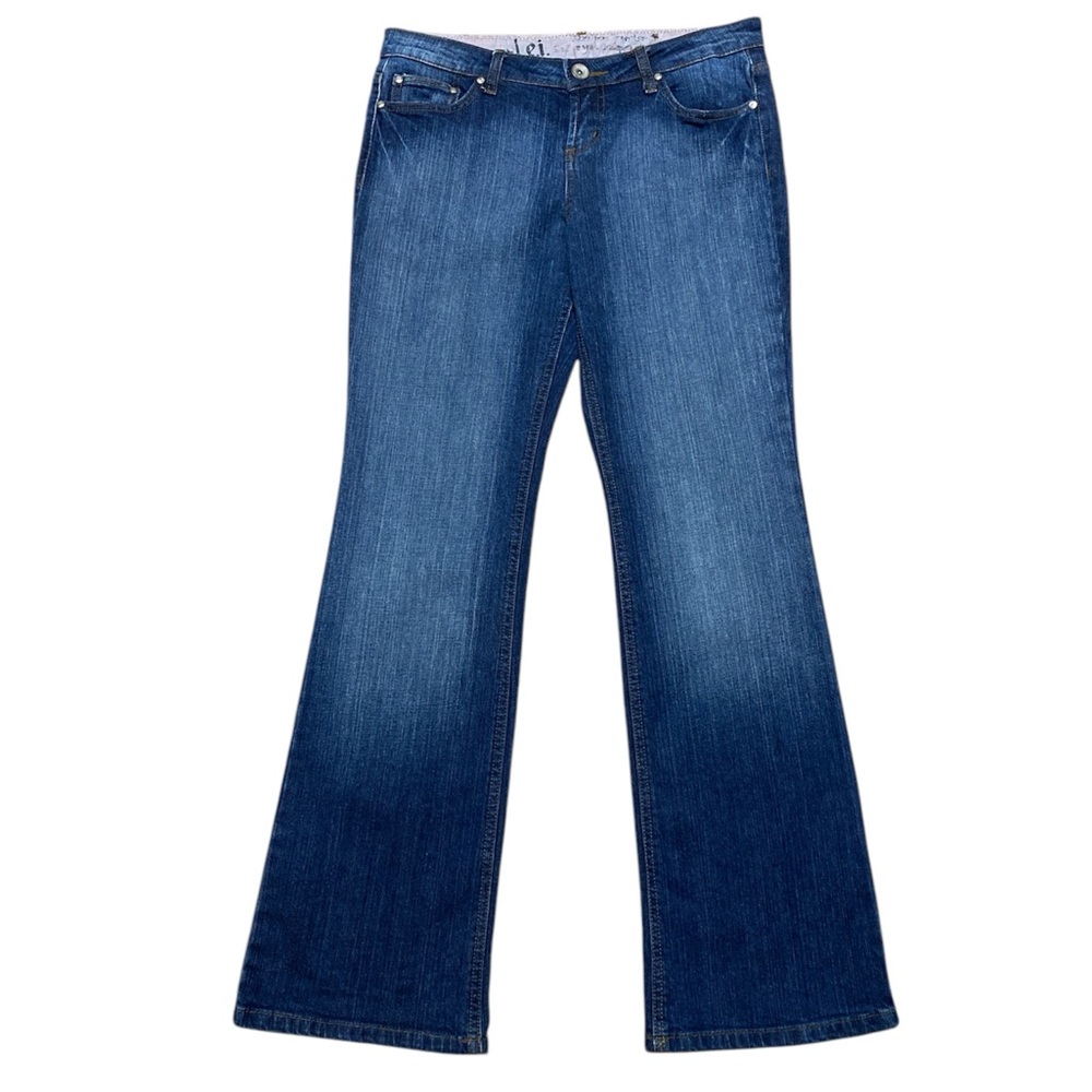Y2K LEI Low Rise Jeans Women’s 9 Reg Casual Flare Denim Bootcut Medium Wash Pant